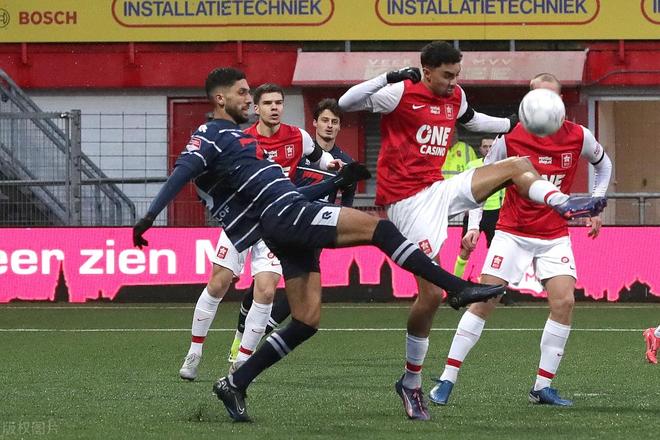 尤文图斯的 尤文图斯的