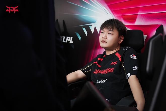 背后的故事 背后的故事